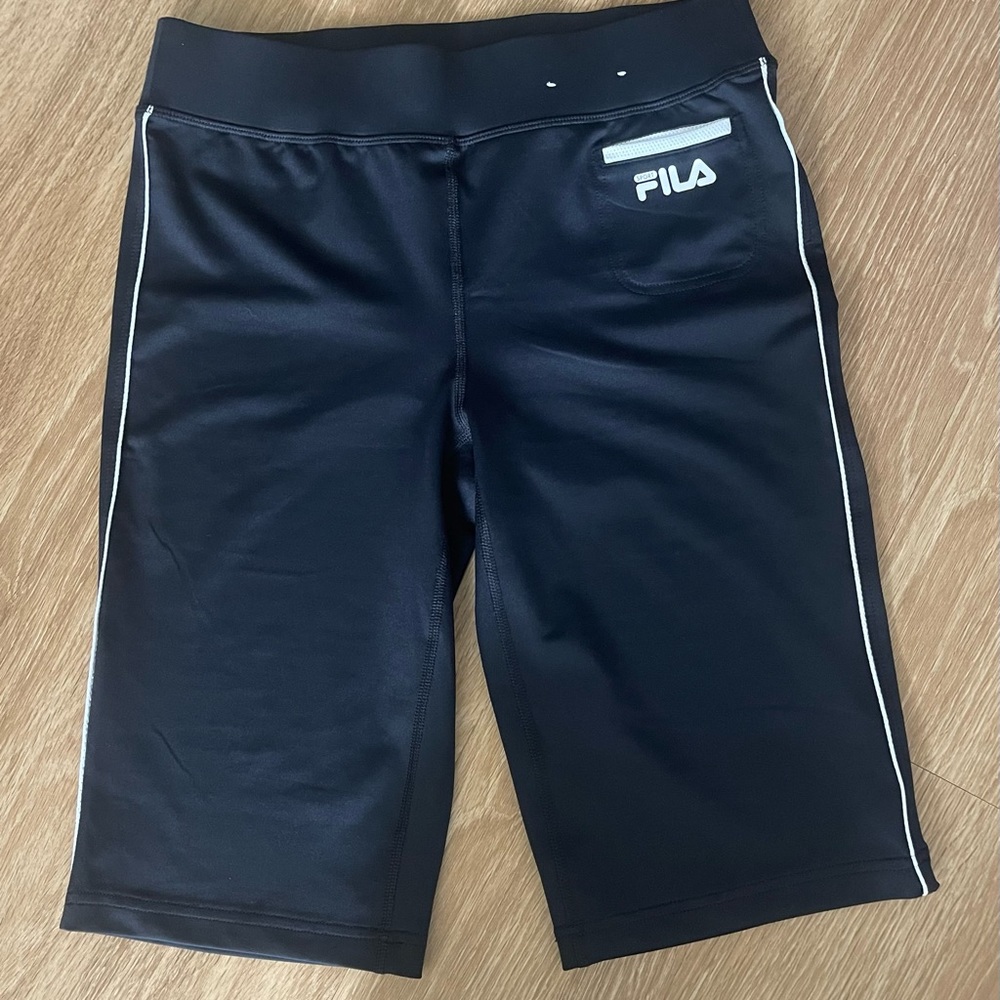 Fila body skimming cropped pants